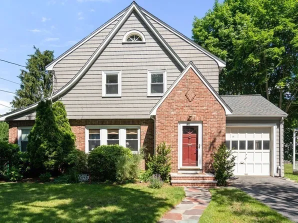 11 Hallron Rd #11, Newton Lower Falls, MA 02462