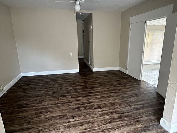 4th image of 3723 Morton Ave APT 6