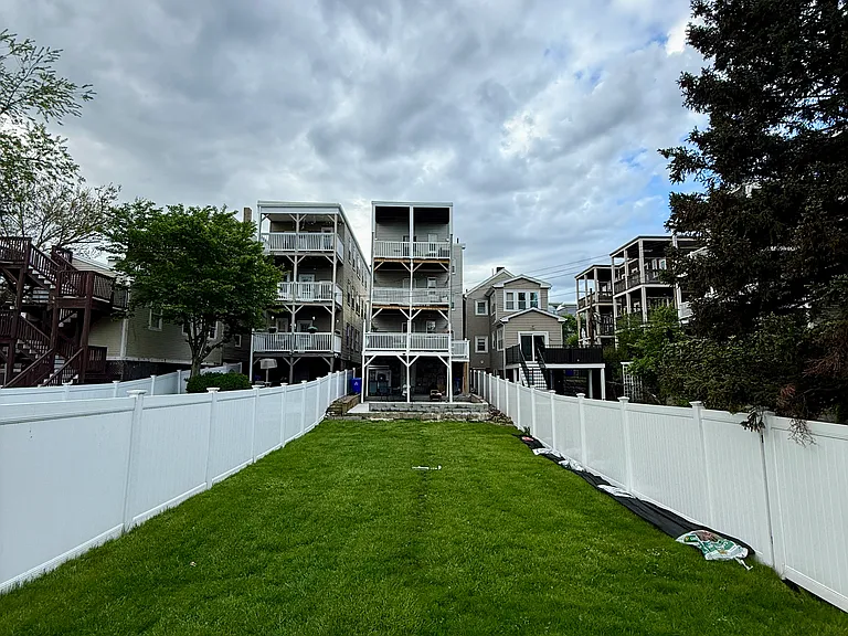 3-69 Marine Rd #3 — Photo 11