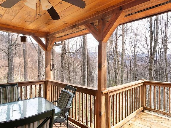 3rd image of 675 Forest Valley Rd