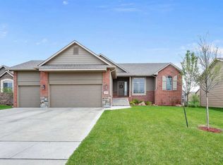 4118 N Rutgers Cir, Maize, KS 67101