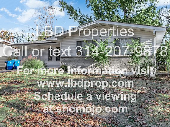 3rd image of 815 Lynn Haven Ln
