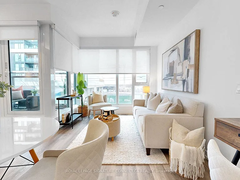 6 Chartwell Rd #208 — Photo 22