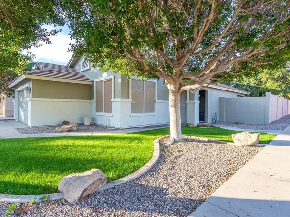 5728 E Garnet Cir, Mesa, AZ 85206
