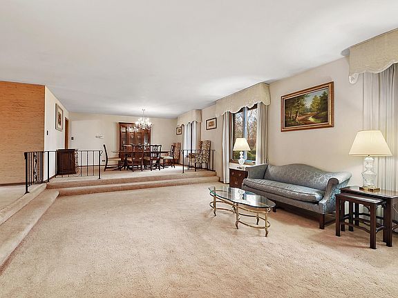 5th image of 20824 Sparta Ln