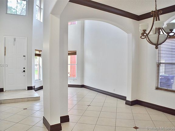 2nd image of 3837 SW 50th Ct