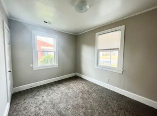 803 W Elizabeth St, Elizabeth City, NC 27909