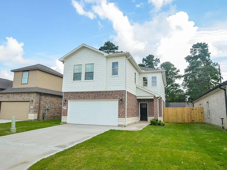 9722 Champion Heavens Dr — Photo 3