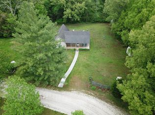 290 Wyninger Ln, Puryear, TN 38251