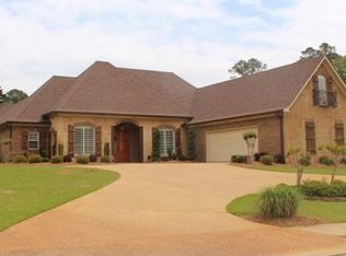303 Creston Cv, Brandon, MS 39042