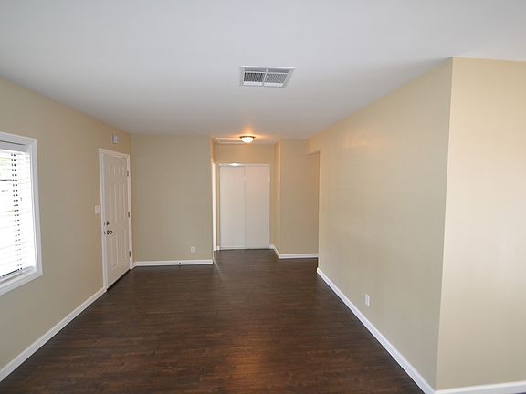 2nd image of 11946 Burton St