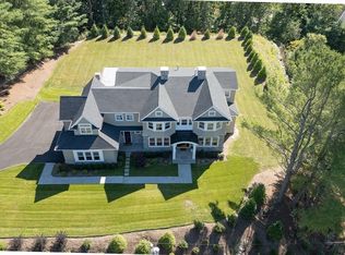 42 Cranmore Rd, Wellesley, MA 02481