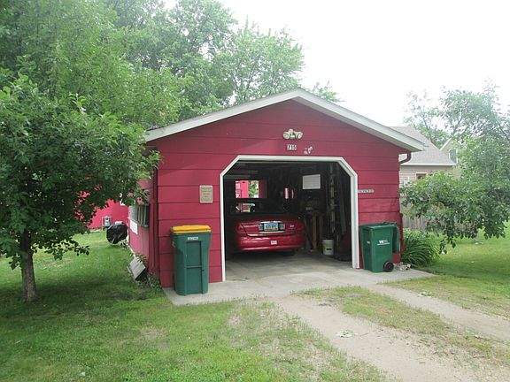 Single garage