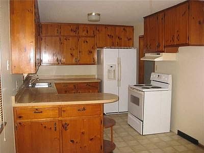 5th image of 8055 Briarwood Dr