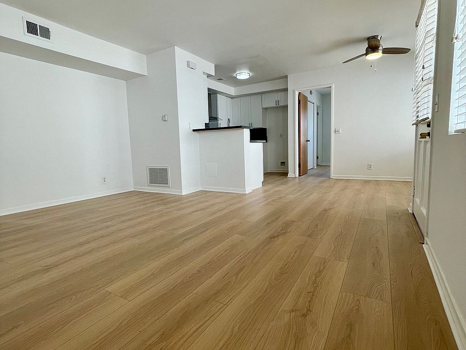 Living Room view to 2nd bedroom