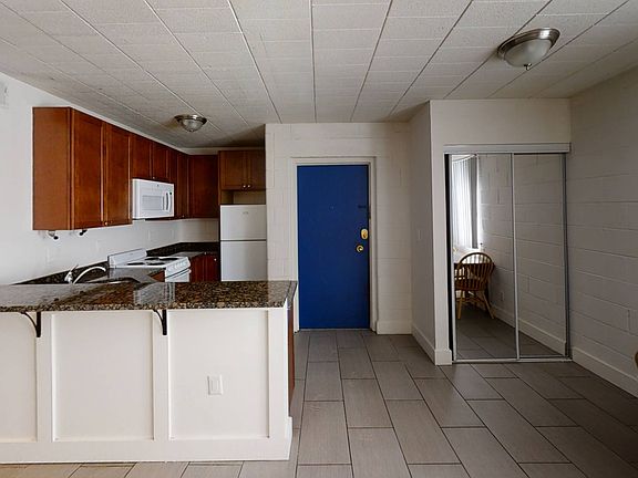 2nd image of 503 Hill St APT 304