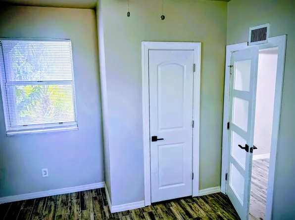 (undisclosed Address), Miami, FL 33142