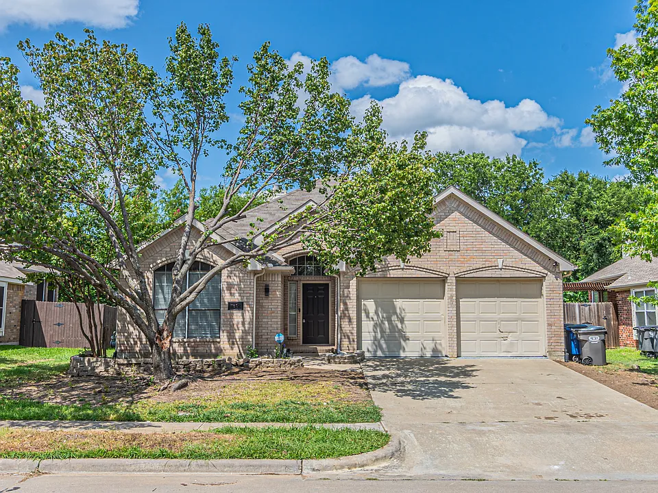 7624 Vista Creek Ln