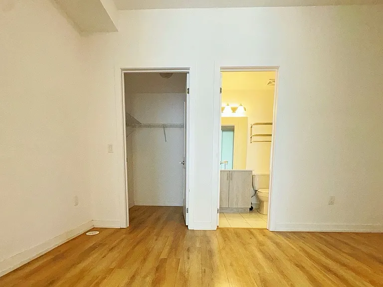 57 Finch Ave W #30 — Photo 11