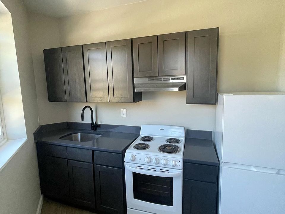 1st image of 643 Fulton St #104A