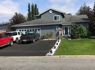 10735 Northfleet Dr, Anchorage, AK 99515