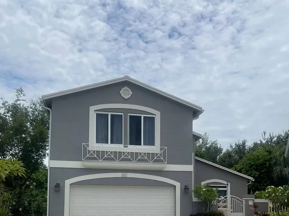 4251 Pine Hollow Cir, Greenacres, FL 33463