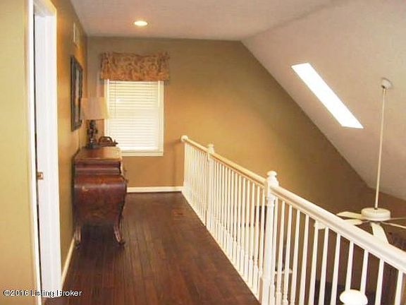 Balcony over looking greatroom