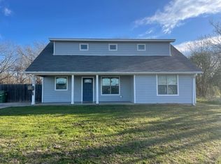 2420 S 12th St, Waco, TX 76706