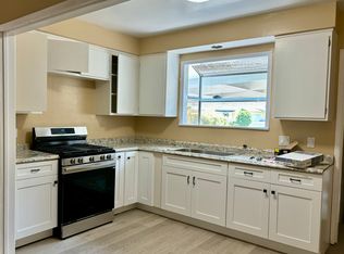 7165 De Palma St, Downey, CA 90241