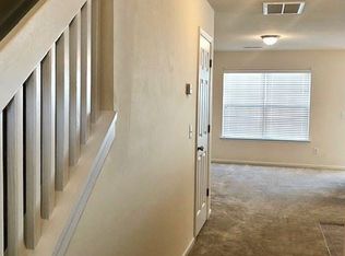 104 Goldfinch Ave, Greensboro, NC 27409