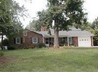 2823 Blanche Dr, Burlington, NC 27215