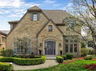 555 Walker Rd, Hinsdale, IL 60521