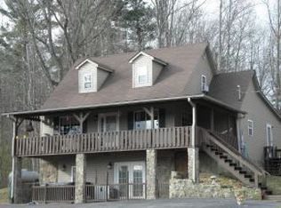 128 Walter Stevens Rd, Hampton, TN 37658