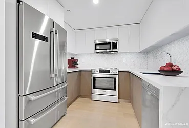 Rented by Larisa Elchananov, LREB