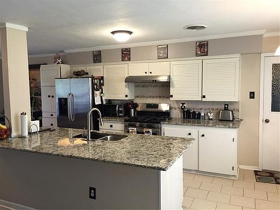 5th image of 3567 Cloverdale Ln