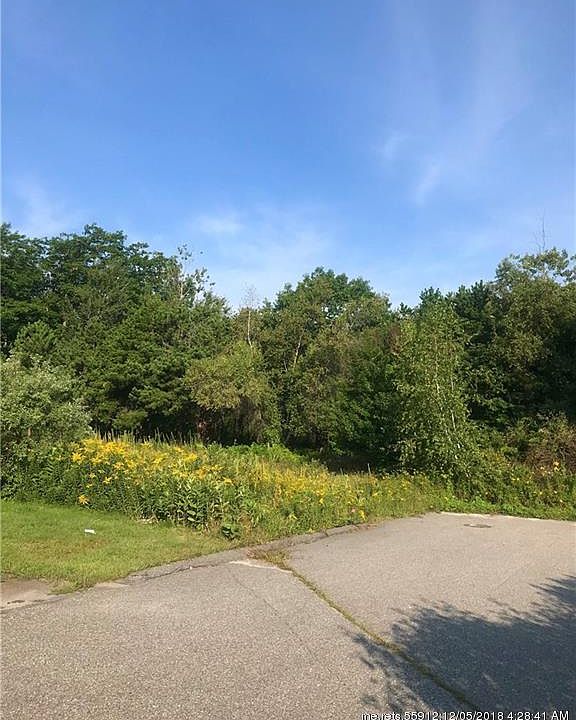 1st image of 6 Sea Meadow Ln