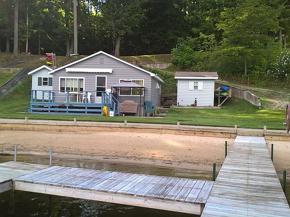 2nd image of 2657 Selkirk Lake Dr
