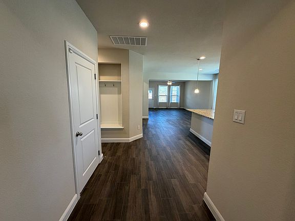 4th image of 2428 Matador Ranch Dr