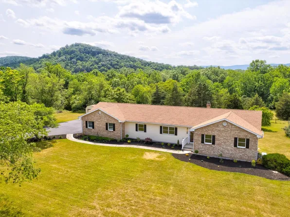 11181 Fort Loudon Rd, Mercersburg, PA 17236