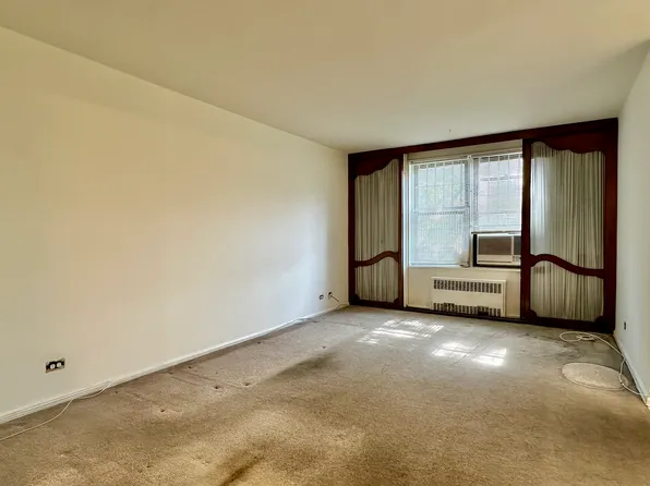 83-77 Woodhaven Boulevard image 3 of 13