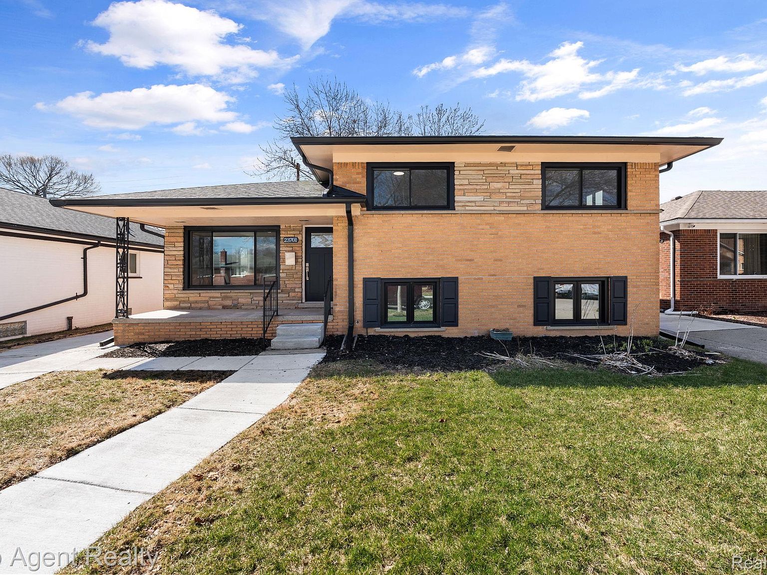 23701 Marlow St, Oak Park, MI 48237 | Zillow