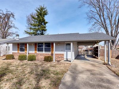 10 Parkdale Ln, Saint Peters, MO, 63376