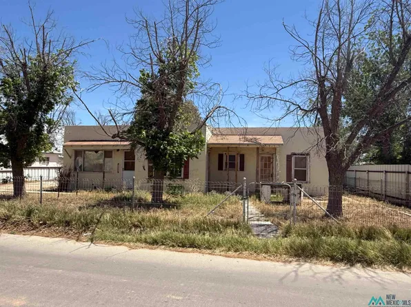314 N 2nd St, Carlsbad, NM 88220