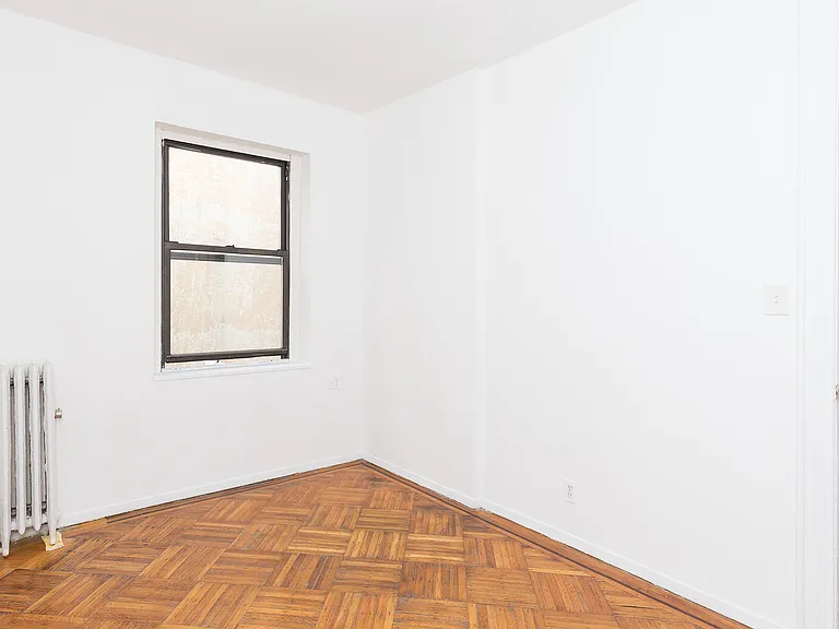 250 Washington Ave #D2 — Photo 9