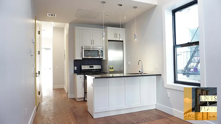 Rented by Lofts and Flats LLC | media 21