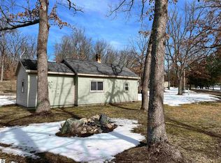 621 N Bass Lake Ave, Harrison, MI 48625