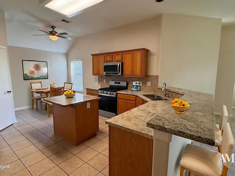 13002 Rose Landing Dr — Photo 5
