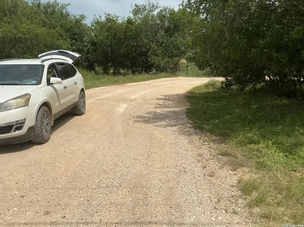 000 Medina LOT 208, Bandera, TX 78003