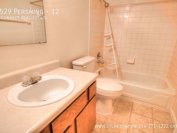 4th image of 5529 Pershing Ave APT 12