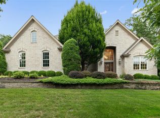 2642 Wynncrest Falls Dr, Chesterfield, MO 63005